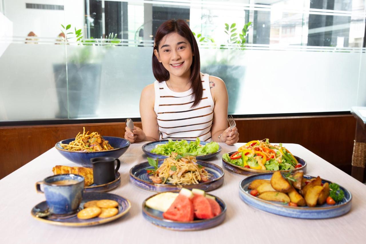 Ch Hotel Chiang Mai Ngoại thất bức ảnh