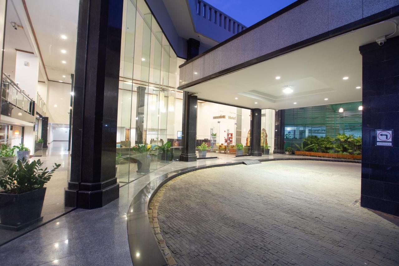 Ch Hotel Chiang Mai Ngoại thất bức ảnh