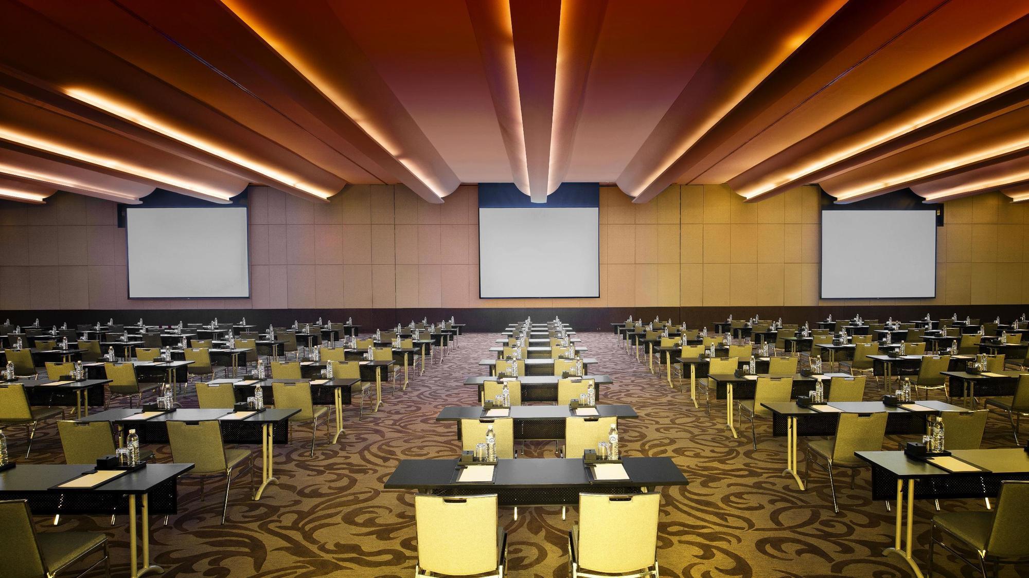 Ch Hotel Chiang Mai Ngoại thất bức ảnh