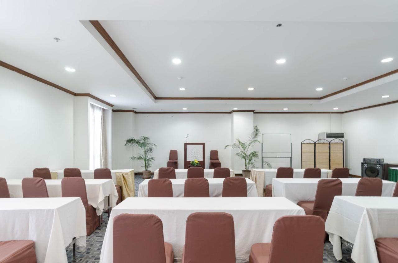 Ch Hotel Chiang Mai Ngoại thất bức ảnh